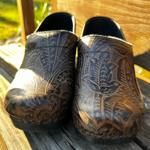 Dansko Professional Shoes - Picture 3 of 5